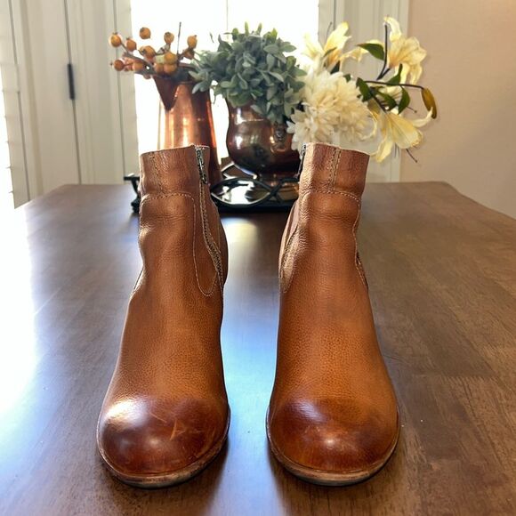 Kork-Ease Michelle Wedge Booties 9.5 Brown Cognac Leather Zip Ankle Boots Soft - Picture 4 of 12